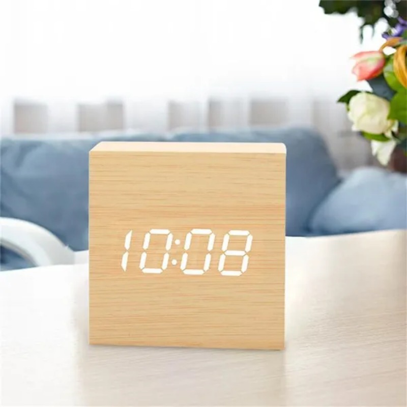 Orologio elettronico digitale  - Led Desk Clock recensione e prezzo
